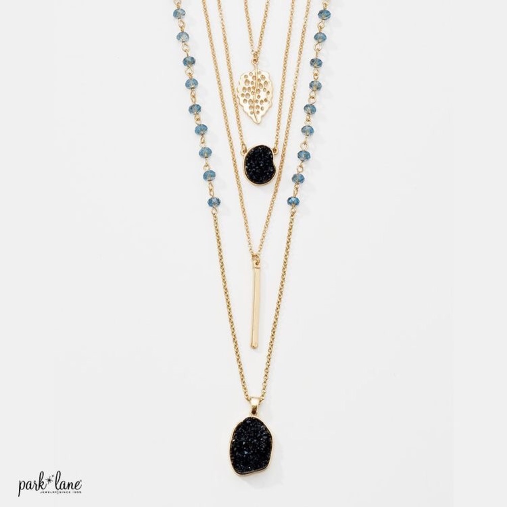 Stone necklace🤩🤩
